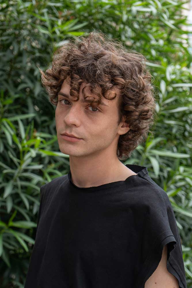 Niccolò Belfare giovane attore romano, giovane attore bravissimo, spot pubblicitari, film, serie tv, casting, provini, agenzia di attori Roma