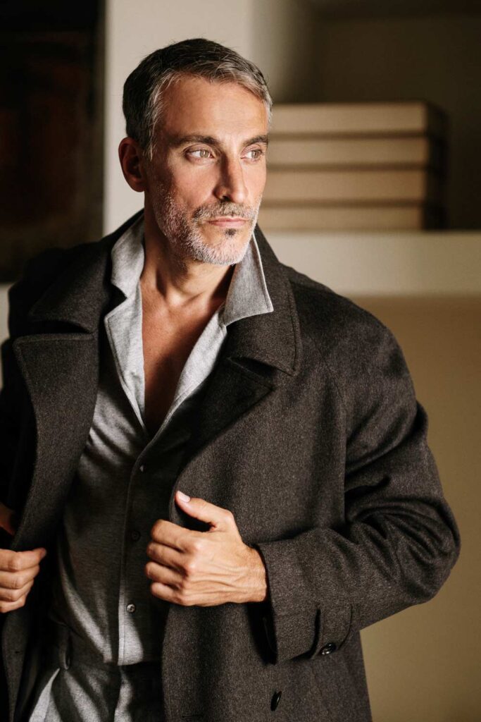 modello argentino, modello internazionale, fashion model, modello over 40, grey model, Dan John, Brunello Cucunelli