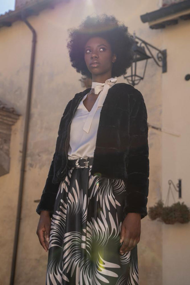 Myrian Model Myriam black model in Rome available for shooting | I am management