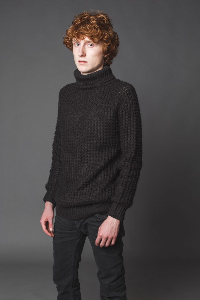modello model red hair capelli rossi photo shooting catalogue instagram