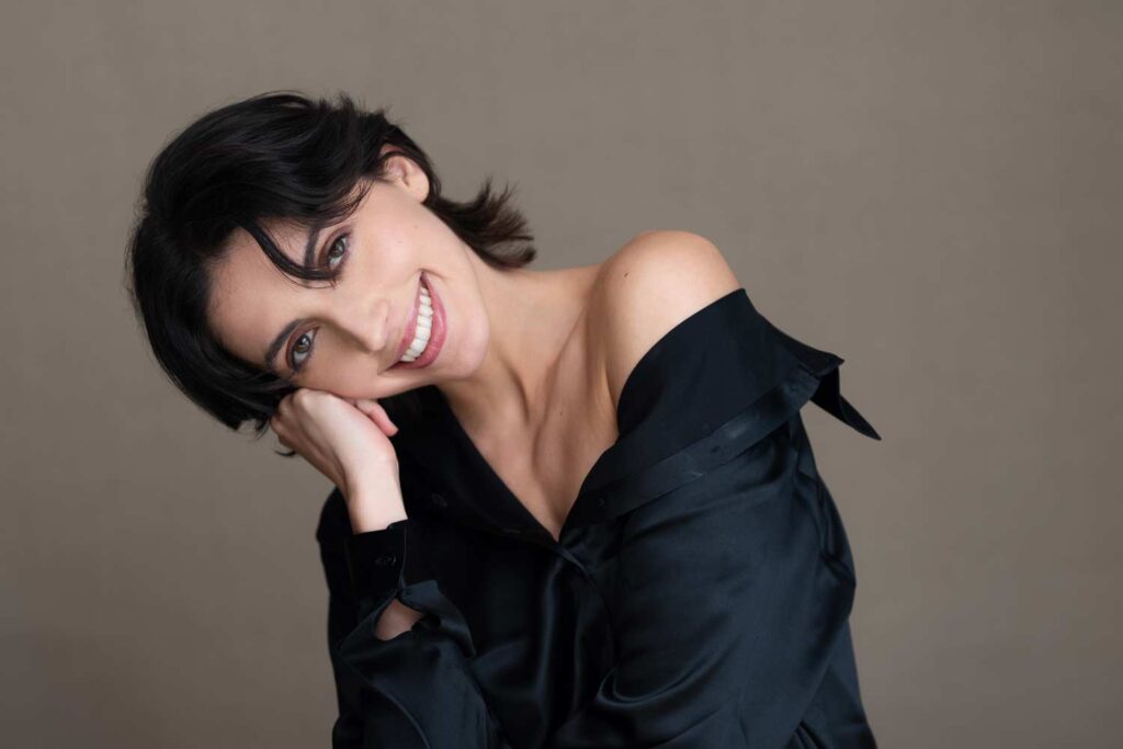 GIULIA VANNINI giovane attrice under 30 ottimo inglese