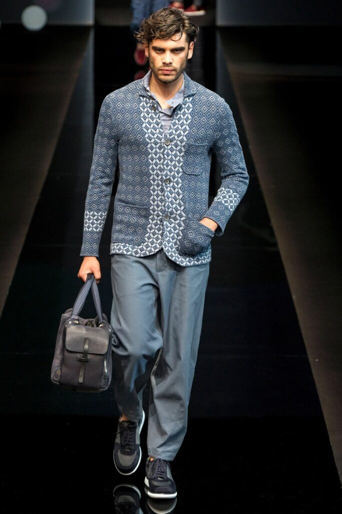 modello GUESS, Dolce &amp; Gabbana, grande fratello VIP, modello mediterraneo con occhi verdi