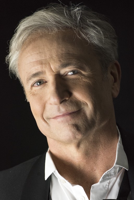 Raffaele Caiazzo attore per spot pubblicitari, attore romano per cinema e serie tv, casting director, provini, casting, call back attori, agenzia di attori a Roma