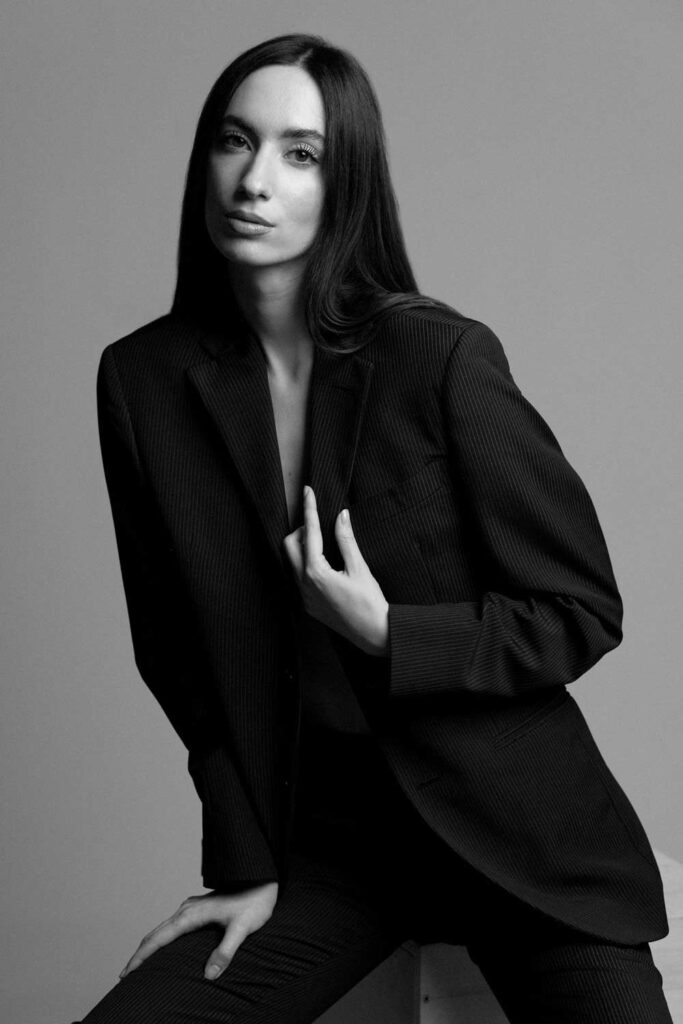 modella professionista, international model, italian model, brunette model, model modella, showroom, compagne moda, modeling