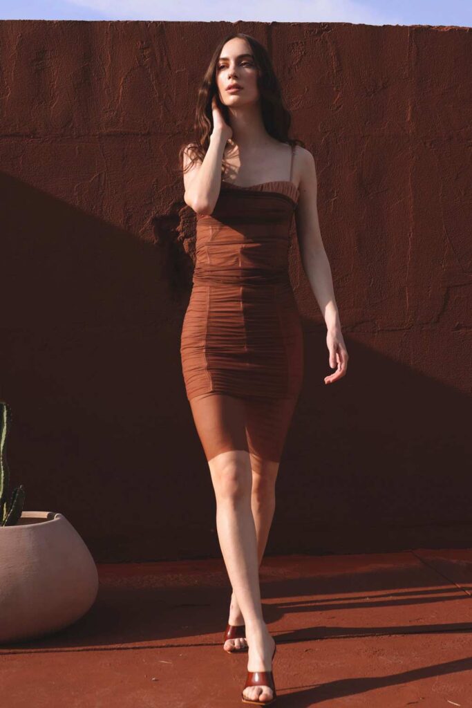 modella professionista, international model, italian model, brunette model, model modella, showroom, compagne moda, modeling