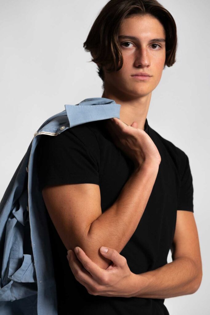 giovane modello, giovane danzatore , ballerino di danza classica, model, new faces model, model management, agenzia di moda