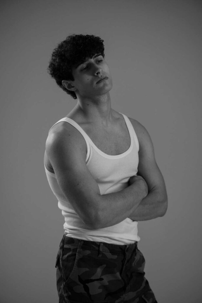 giovane modello, new faces model, modello ventenne, modello con occhi verdi, modello a Roma, modeling, agenzia di moda a Roma, model agency, fashion agency, I AM MANAGEMENT